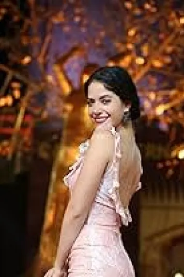 阿德里亚娜·拉布雷斯