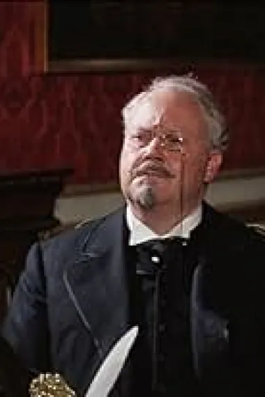 亨宁·施吕特尔