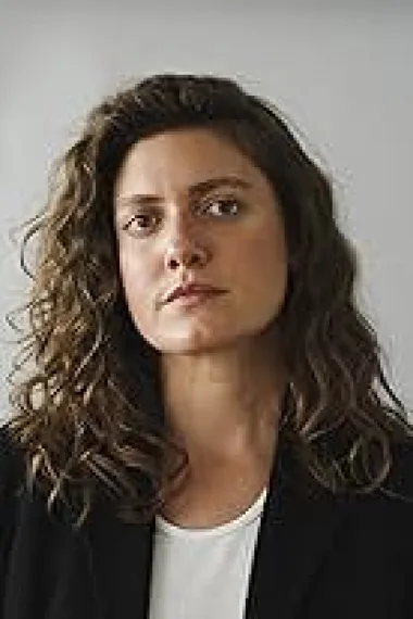 露西·卡明斯基