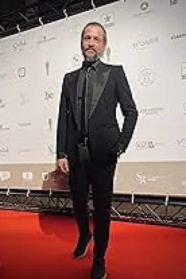 多米尼克·道维