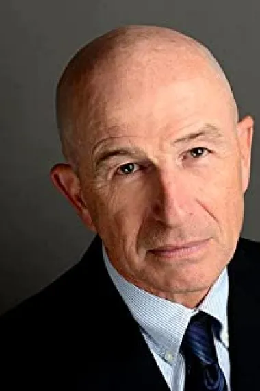 埃弗里特·昆顿