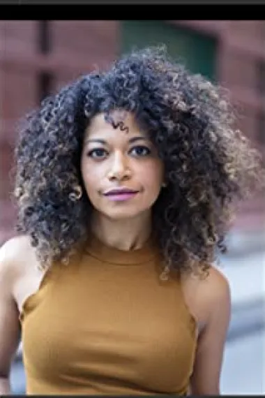 丽贝卡·纳奥米·琼斯