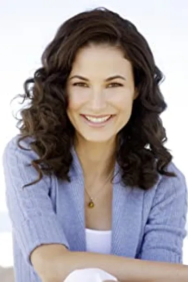 艾梅柏·里维拉