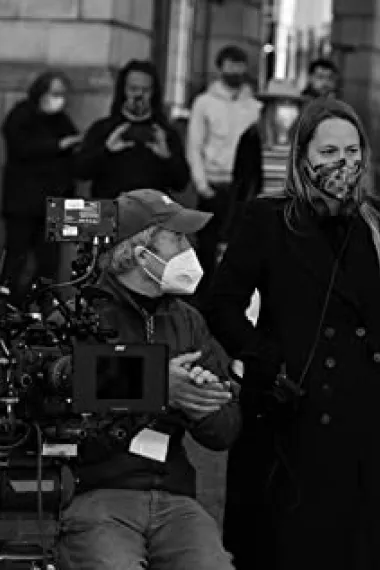 艾玛·霍莉·琼斯