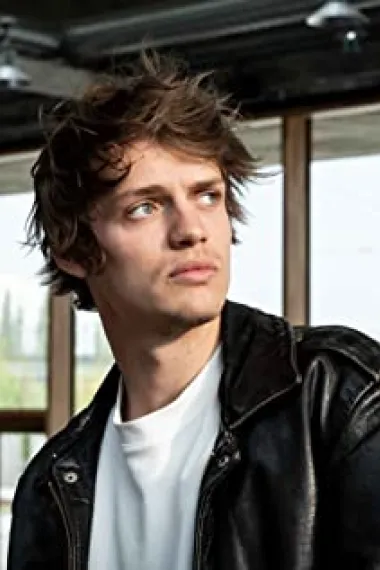 奥斯卡·莱斯格