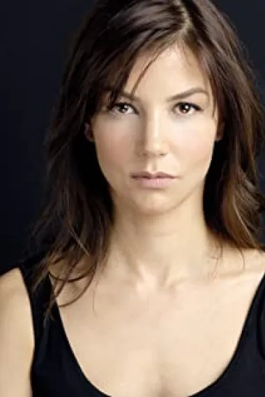 德芬·卡亚拉尔