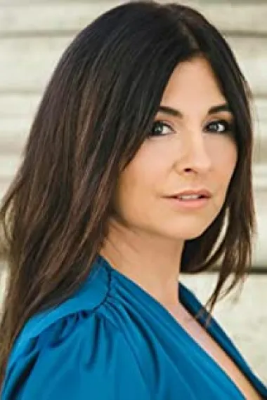 马达莱娜·伊斯基亚勒