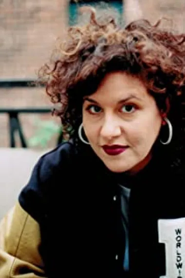 阿德里安娜·翠吉妮