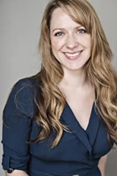 艾米·亚历山大