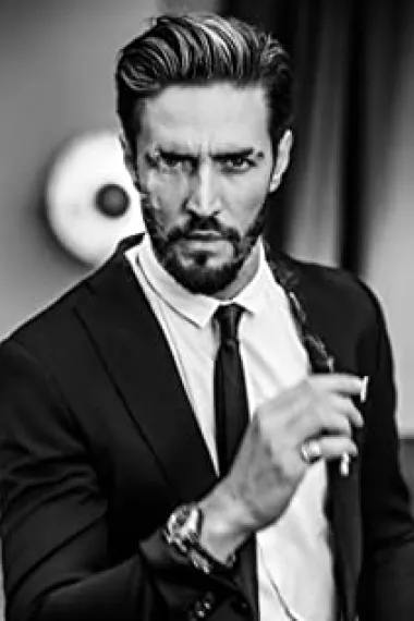 亚历克斯·贝利