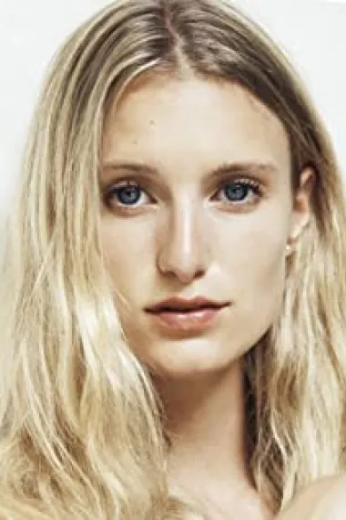 莉莉·恩格勒特