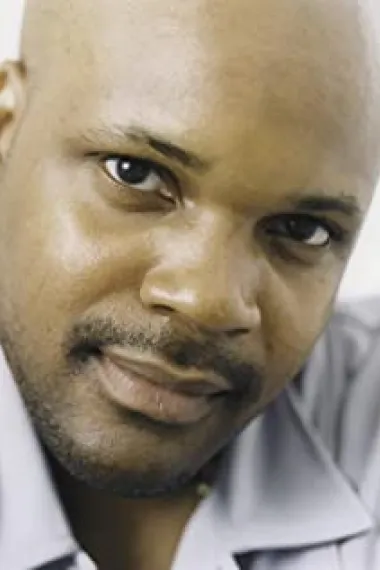 里基·洛克·拜斯伍德