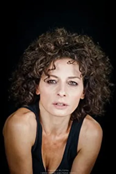 莉迪亚·维塔莱