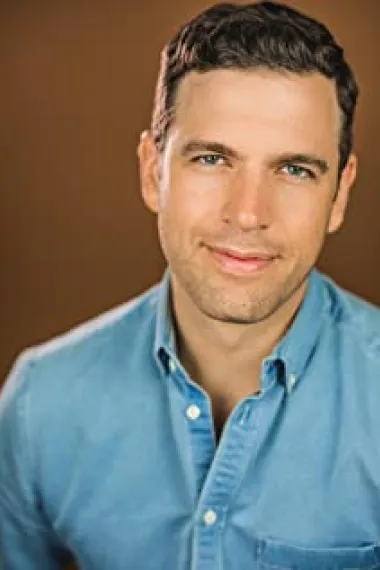 扎克·罗比达斯