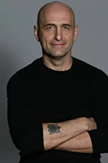 詹姆斯·比贝里