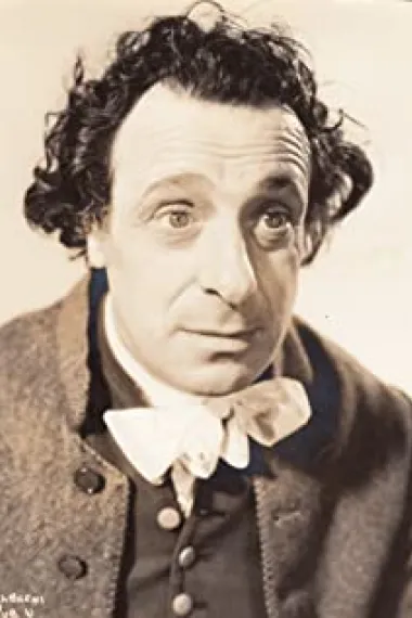 路易斯·阿尔伯尼