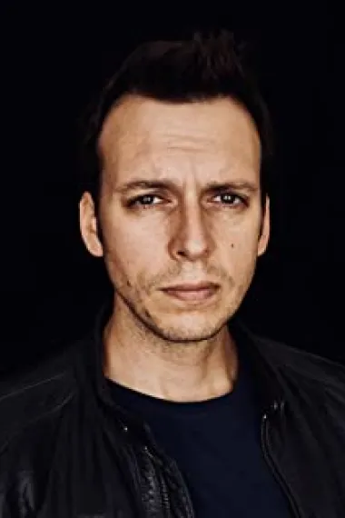 克萨韦里·斯伦基尔