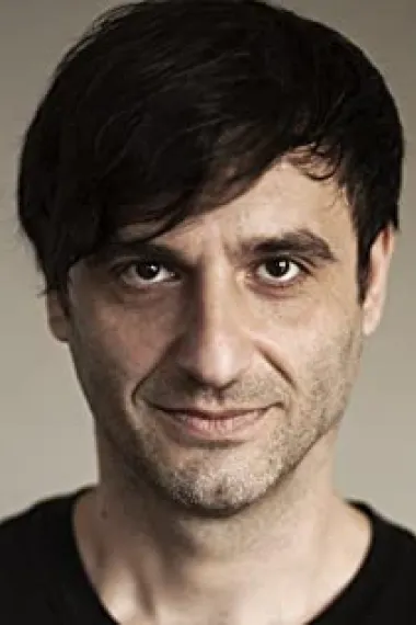 亚历桑多罗·阿万纳斯