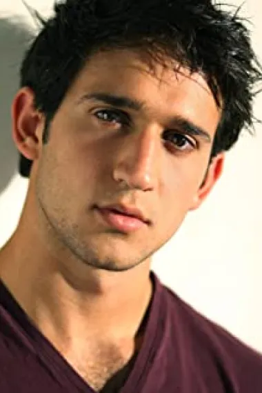 达流士·胡马云