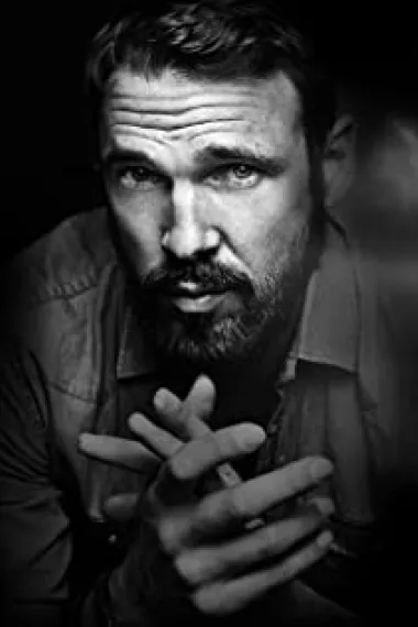 彼特·恩布雷希茨