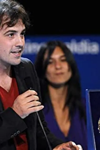 伊萨基·拉库埃斯塔