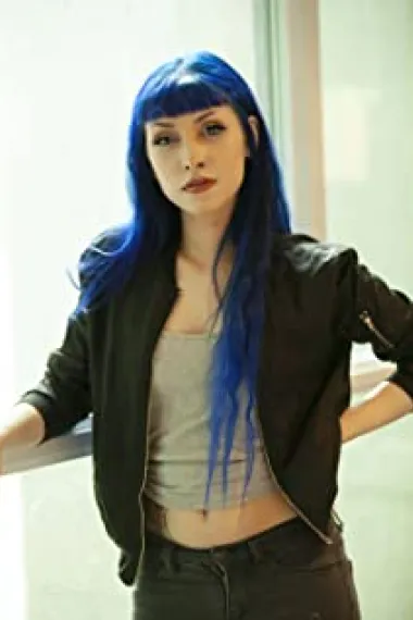 罗维娜·亚瓦里