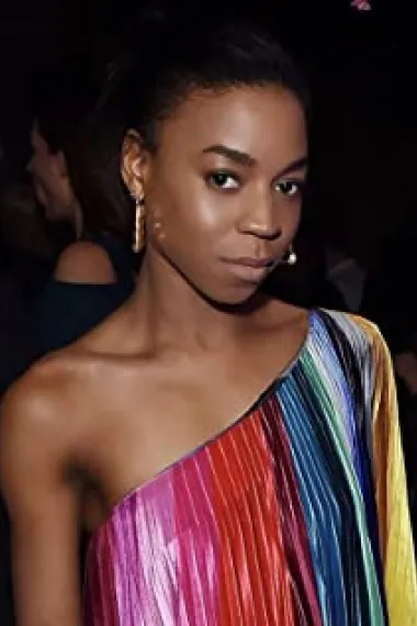 皮帕·贝内特-华纳