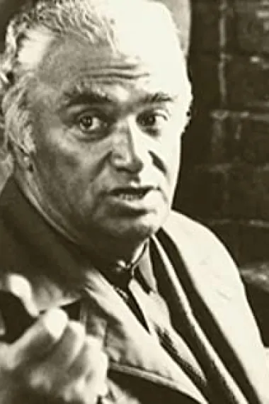 亚历山大·阿洛夫