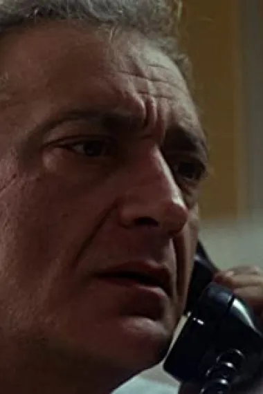 乔治·图利亚托斯