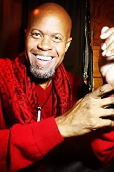 布拉泽·艾登·道格拉斯