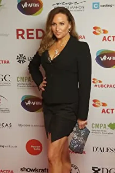 艾普尔·特莱克