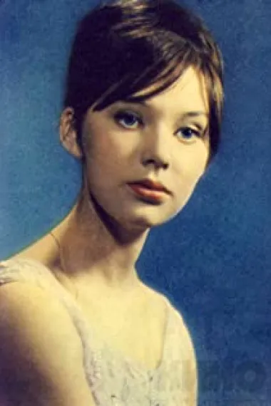 柳德米拉·萨维里耶娃