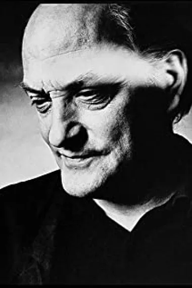 莱因哈特·豪夫