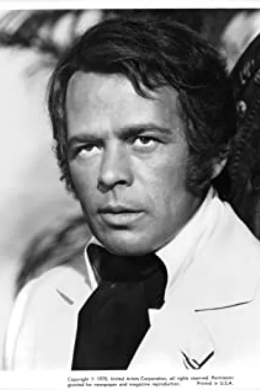 雷纳托·萨尔瓦托雷