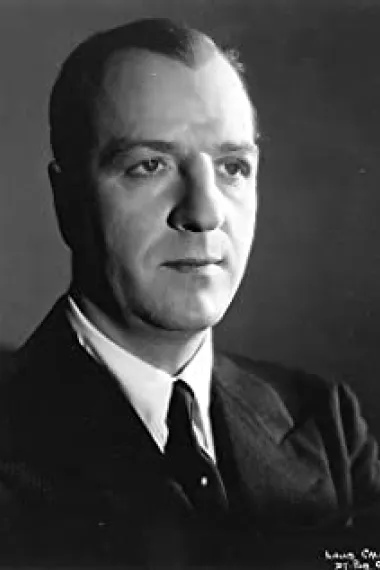 路易斯·卡尔亨