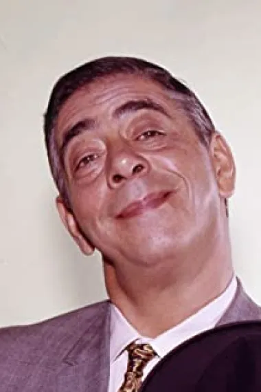 罗伯特·斯特劳斯