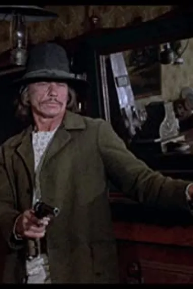 休·迈克德莫特