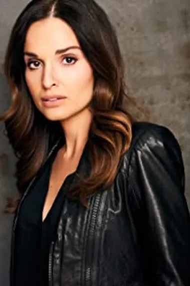 格罗瑞亚·沃特西斯