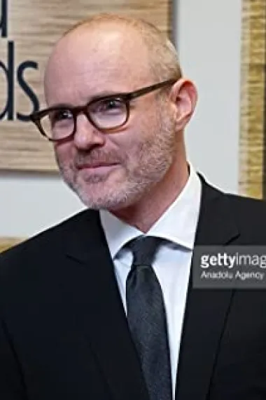 乔纳森·格拉泽