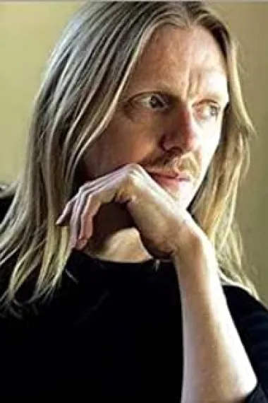 安德鲁·亚当森