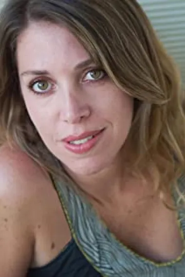 卢西娅·普恩佐