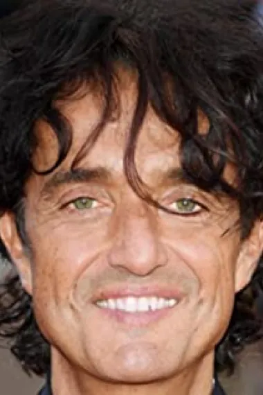 朱利叶斯·贝斯