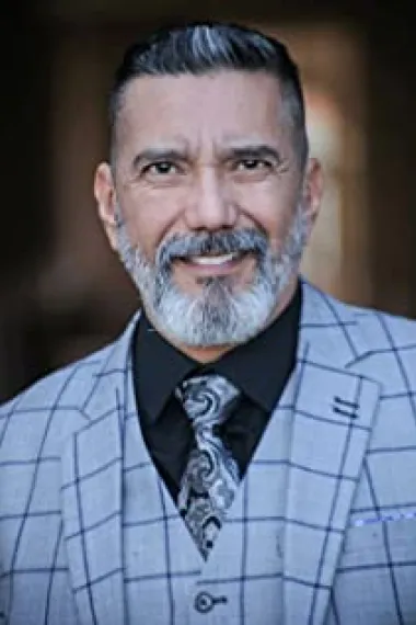 史蒂芬·迈克尔·克扎达