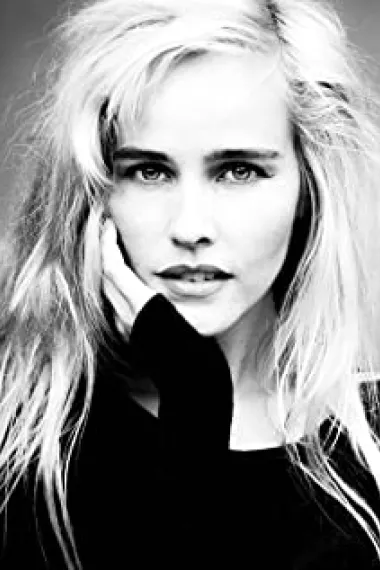 伊莎贝尔·卢卡斯