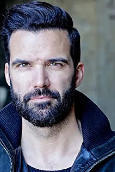 本杰明·艾瑞斯