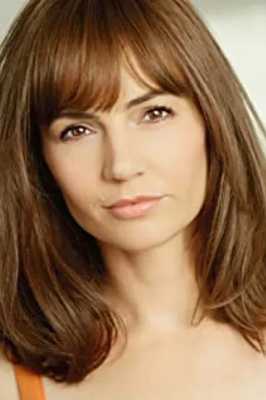 西耶娜·法拉尔