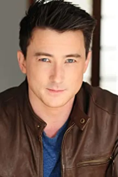 阿里克斯·弗罗斯特