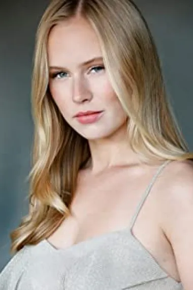 达妮卡·亚罗什