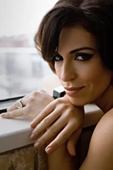 克劳迪娅·费里