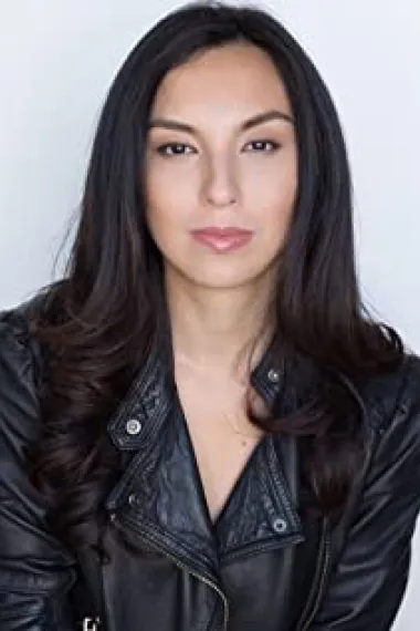 伊丽莎白·拉赞